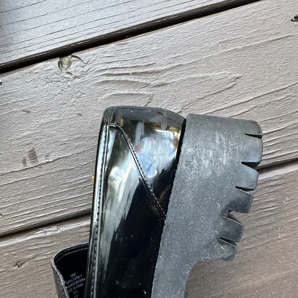 Guess Hillford Lug Sole Loafers Chunky Platform Women’s US 10M Gold Chain - Picture 6 of 11